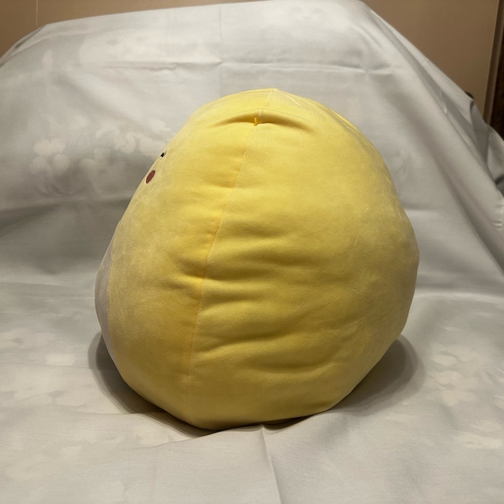 SQUISHMALLOW - Picture 2 of 3